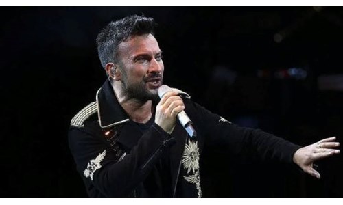 TARKAN, TÜRKİYE CUMHURİYETİ'NİN 100. YILI VE ATATÜRK İÇİN YAZDIĞI MARŞTAN BİR BÖLÜMÜ PAYLAŞTI